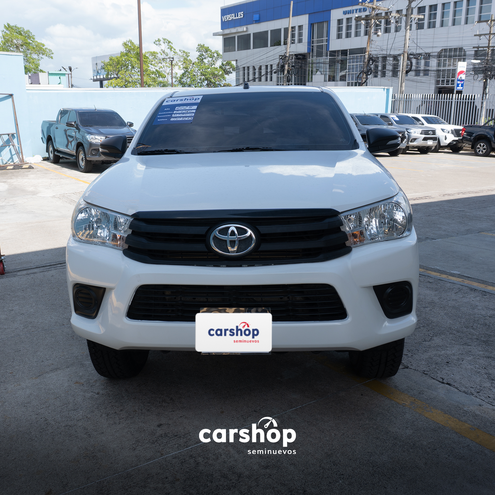 TOYOTA HILUX 2025